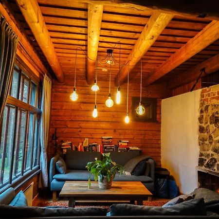 Silver Fox Hostel Äkäslompolo Eksteriør billede