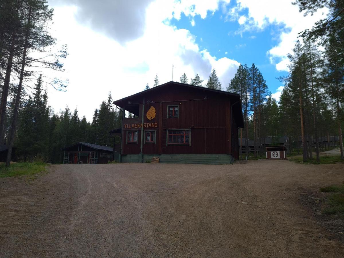 Silver Fox Hostel Äkäslompolo Eksteriør billede