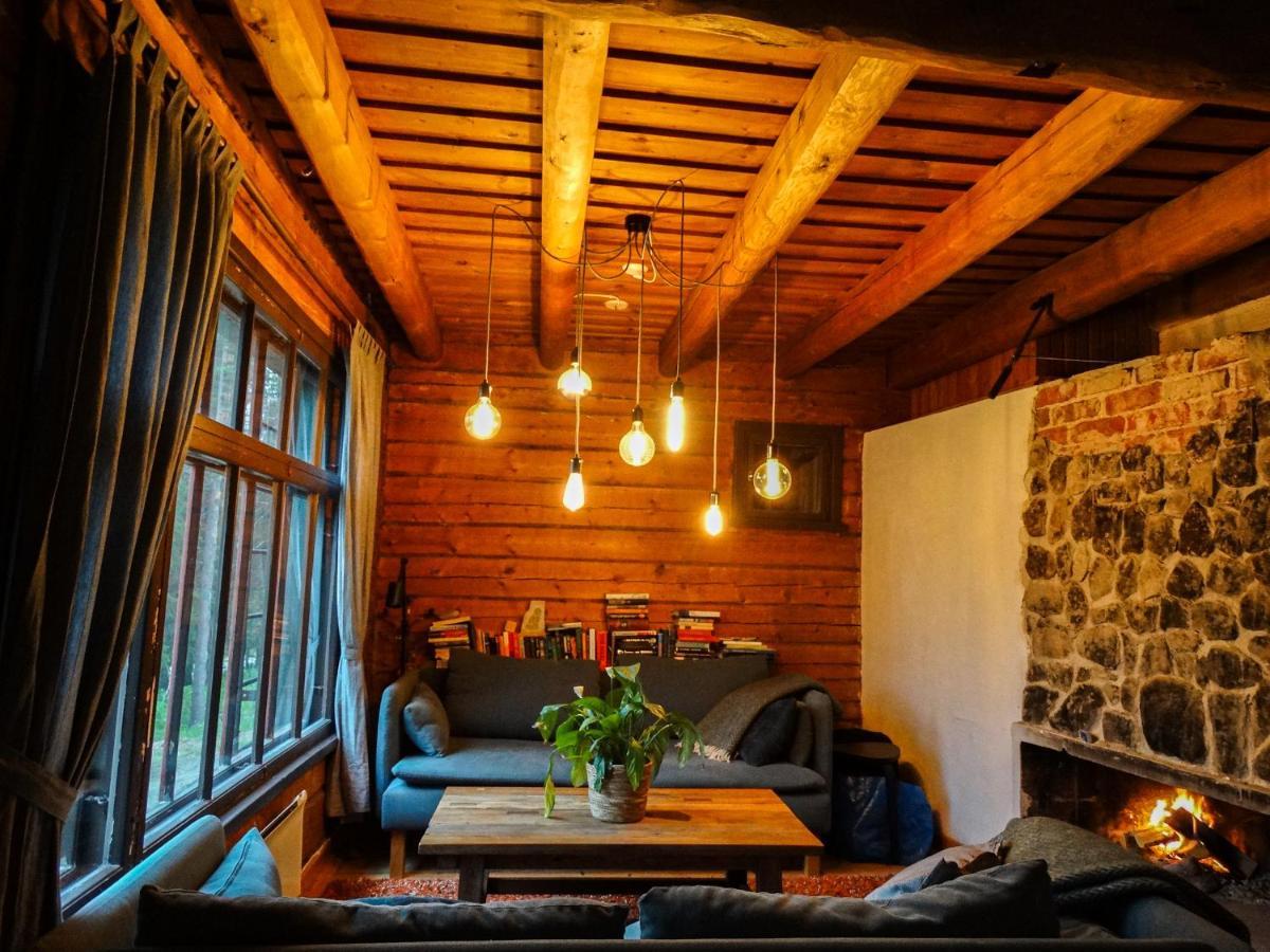 Silver Fox Hostel Äkäslompolo Eksteriør billede